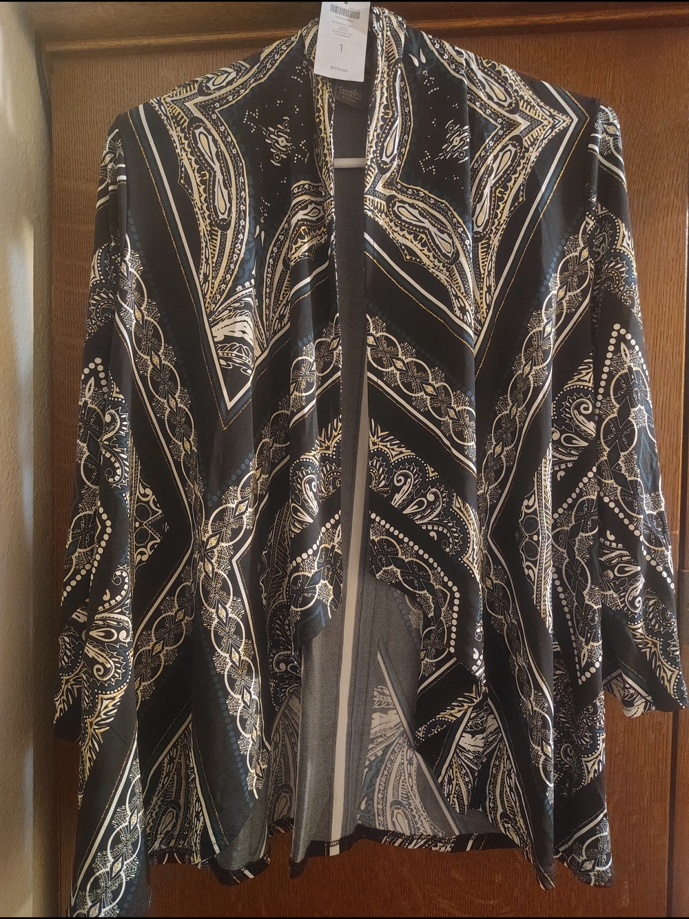 Black & Cream Paisley Open-Front Kimono Cardigan